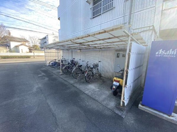 坂本第2マンションの物件外観写真